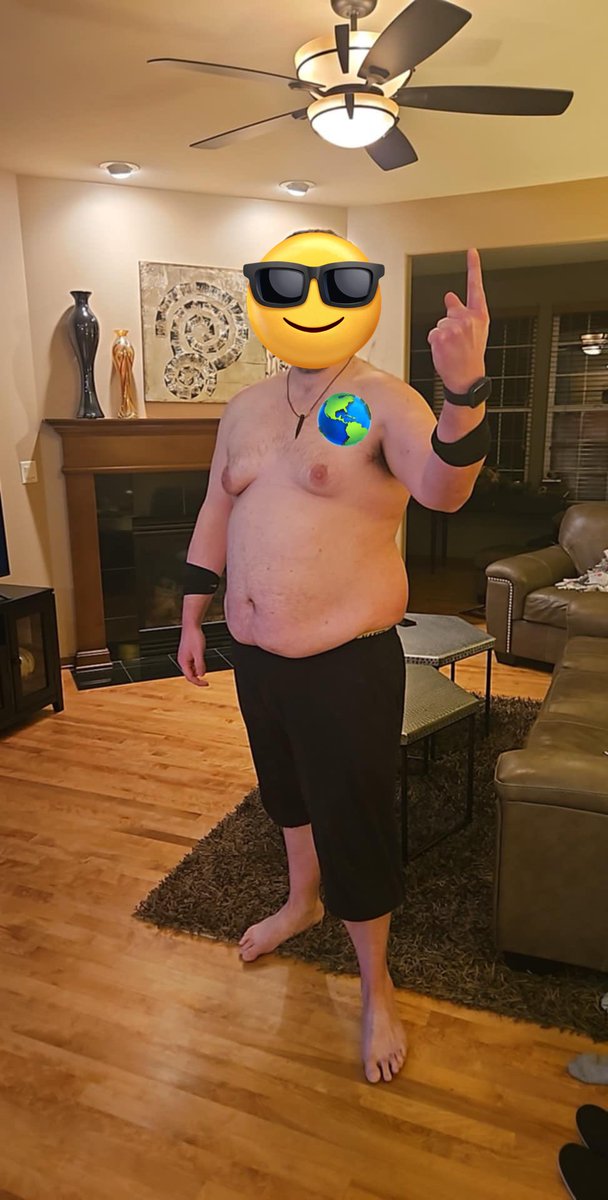 Mr. Mumbler tweet media