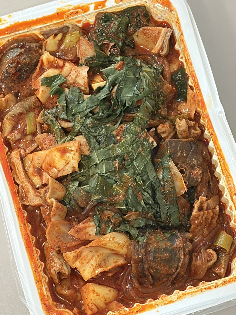 kwansoooya's tweet photo. 수원의 자랑 수원의 명물 13000원 순대볶음 https://t.co/u9aGzeSizJ