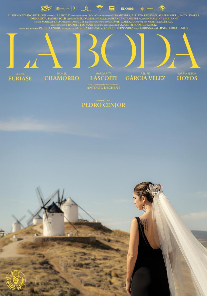 miraenotrasala's tweet photo. Sencilla en su planteamiento, interesante en su desarrollo, aunque limitada en su realización, pero con una Furiase que le pone todas las ganas del mundo. #LaBoda habla de las apariencias, del qué dirán y cómo nos condiciona. Naturalismo y realismo al servicio de la idea... https://t.co/j2NYC2tNc6