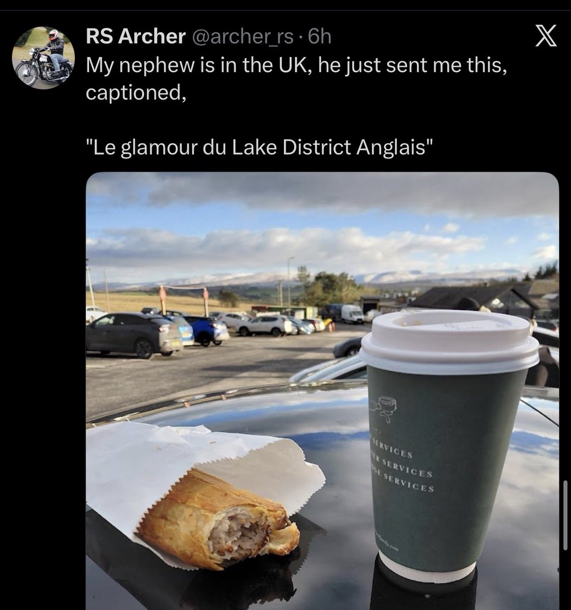 SoBluesky tweet media