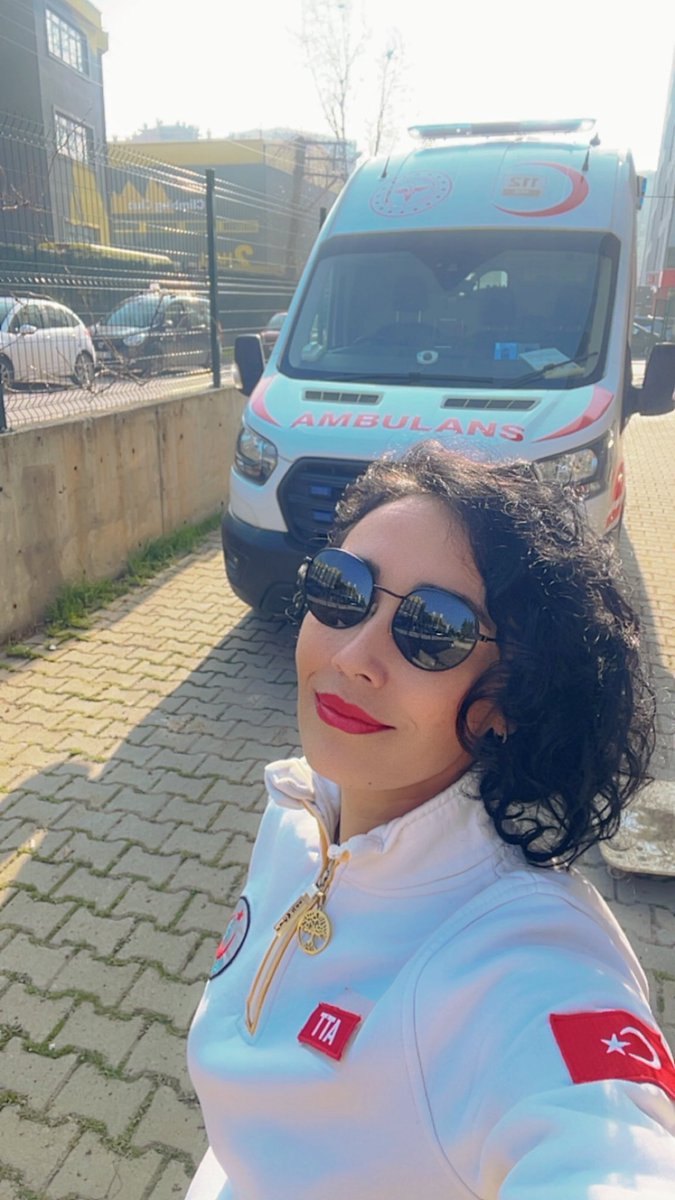 @kralın_kızı tweet media