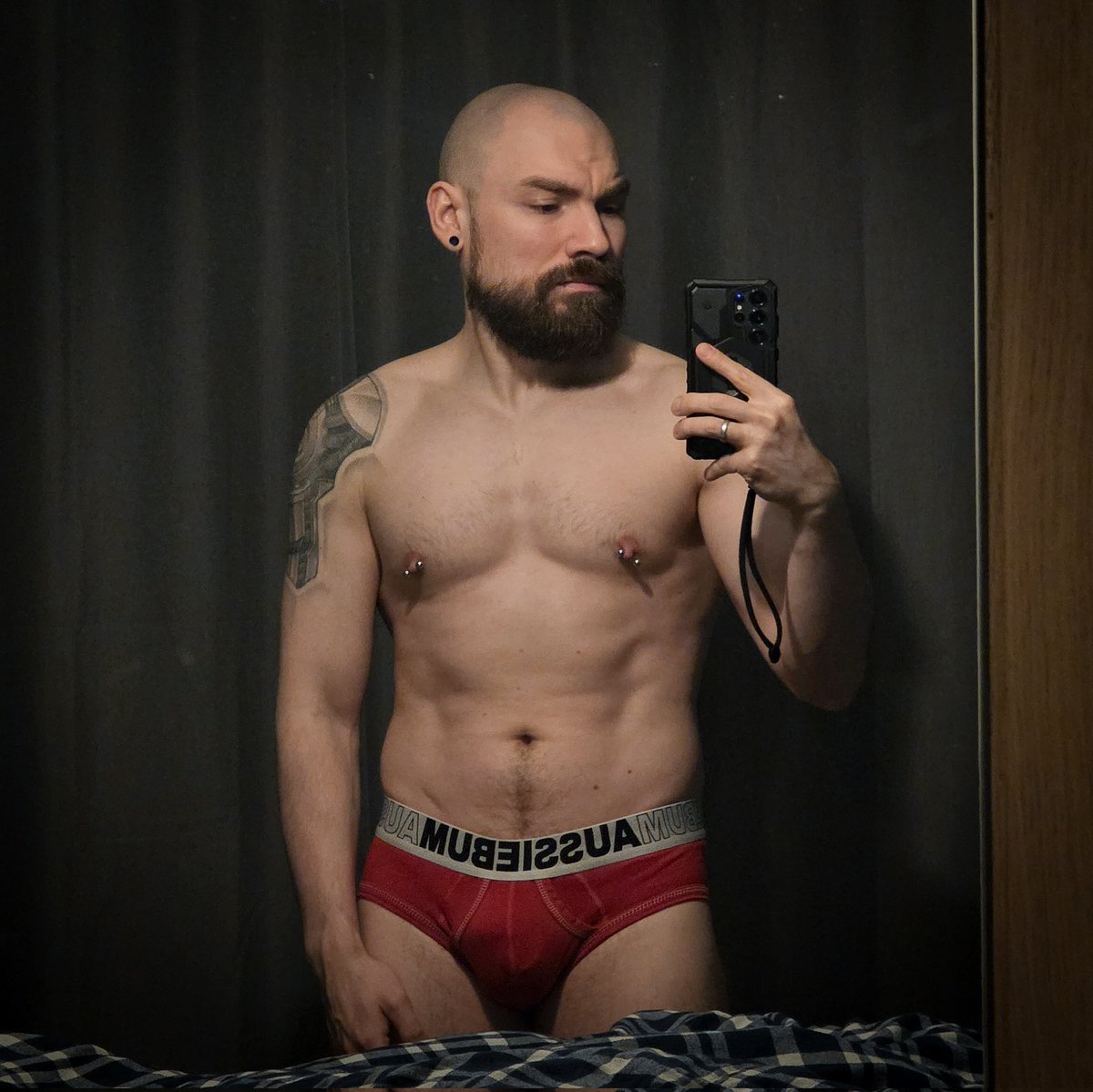 Ословский Дима tweet media