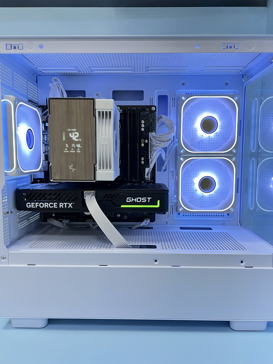 컴우리 tweet media