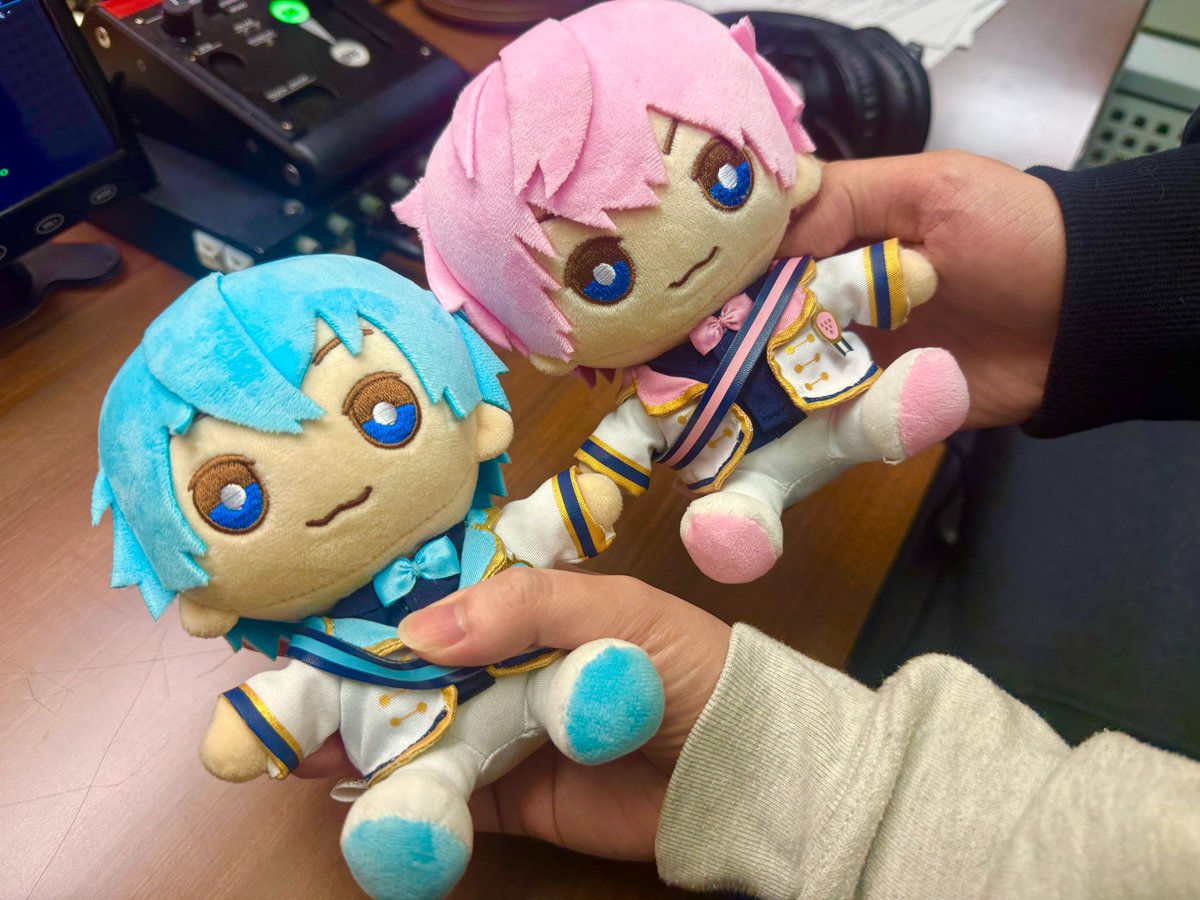 ／
📻STPRのレギュラーラジオ番組🩵
『すとぷりころんのSTPRhythm!!』
＼

ゲストは #すとぷり の #さとみ くん🍓🩷
すとふぇす2026やワンマンライブのお話など
をお届け🎤‼️

感想は【 #すとぷりずむ 】で投稿📮

🗓️放送日時｜各局異なります📻

🔗こちらからチェック！
audee.jp/news/show/1333…