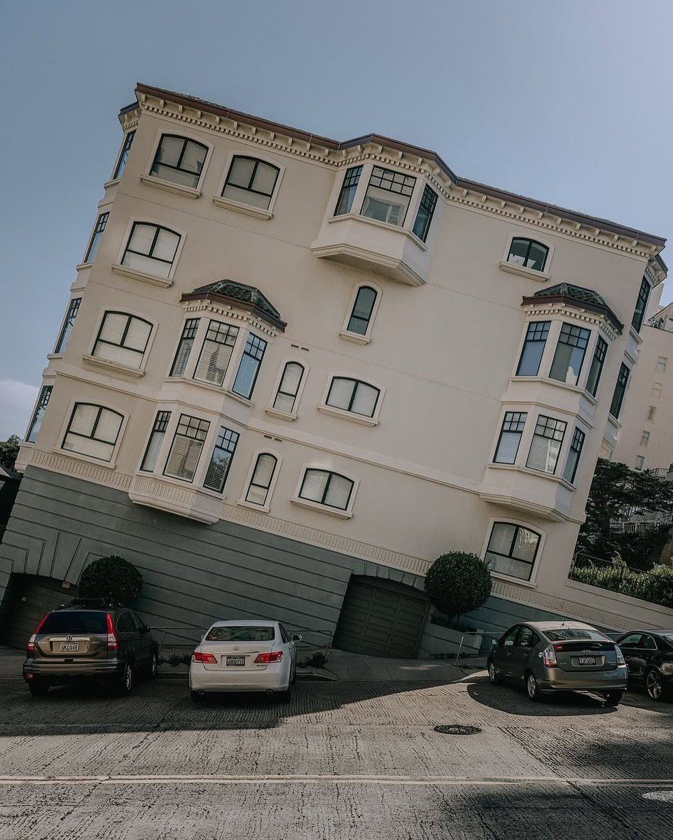 Fľøkï tweet media