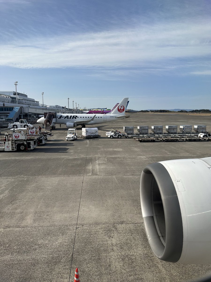 種コン班8名は無事鹿児島空港に到着、これから種子島へ向かいます！🚀🛰️

#種子島ロケットコンテスト
#種コン2026