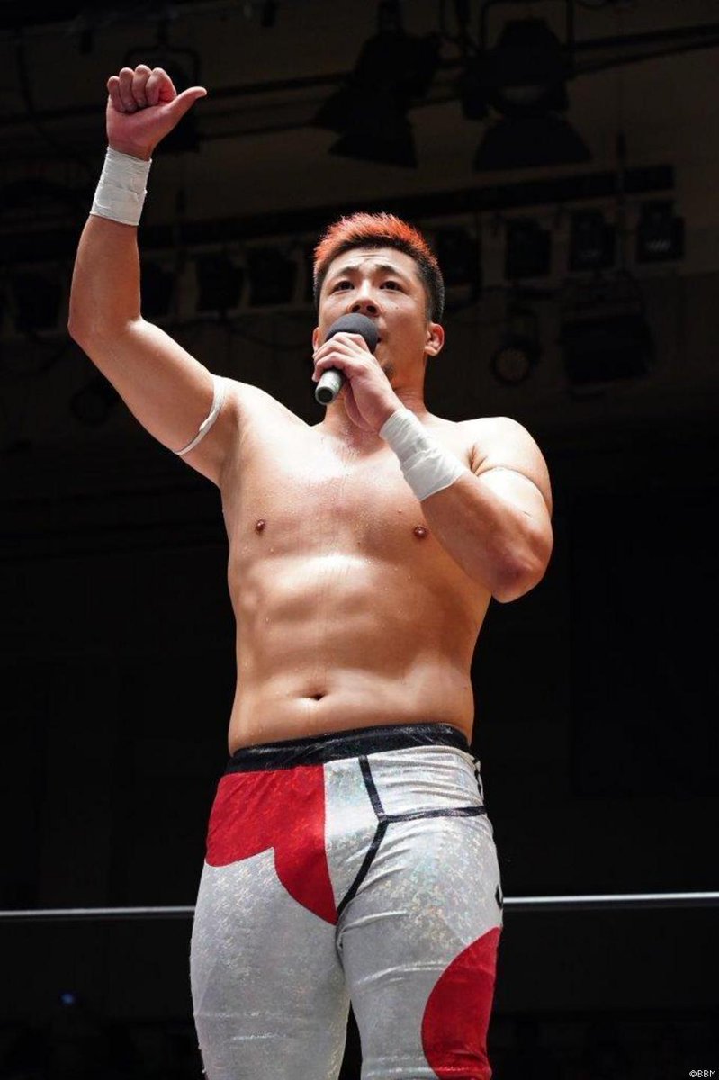 OWEDG's tweet photo. 密かにシエロとして復帰した説…
#DragonGate #エルシエロ https://t.co/p2RmYWo8hd