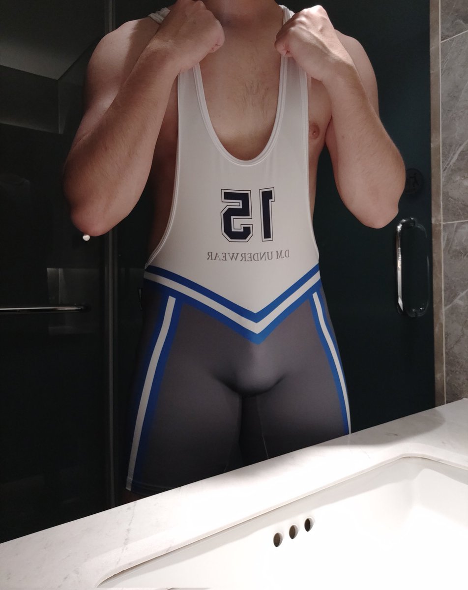 老色批 tweet media