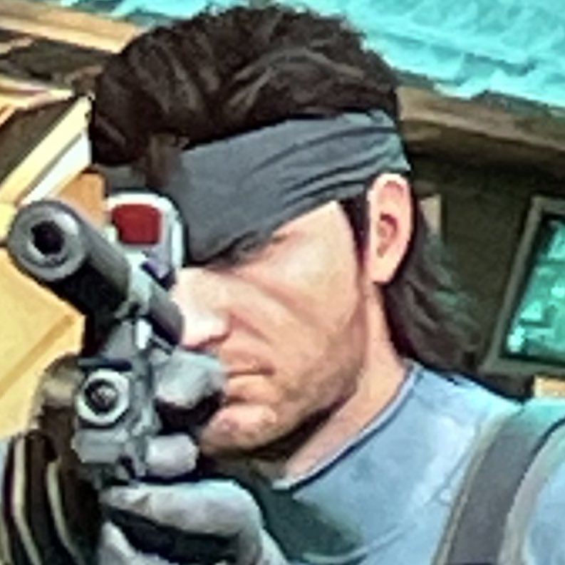 lovesickmochi's tweet photo. why is solid snek in r6 now - what has the world come to https://t.co/okyacHRgZJ