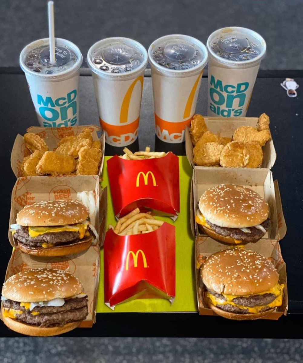 mєdoş⁠ᥫ᭡ tweet media