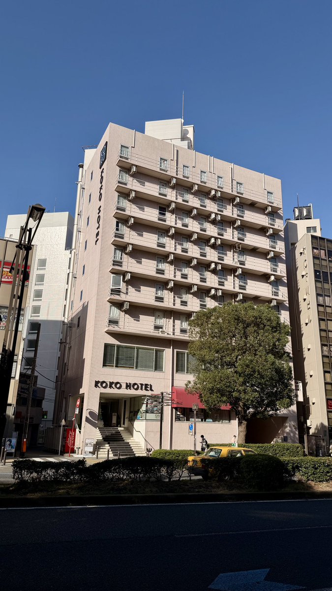 鶴見店コラボ当日の現地レポ📝
フロント対応はスタッフからの共有になりますが、チェックインはスムーズで、特典をお渡しした際の観測者様の笑顔にスタッフ一同嬉しくなったとのことでした。
初日は関係者としてご招待いただき、会場の熱量を体感。
改めて、ありがとうございました！
#VWP現象4
#幸祜