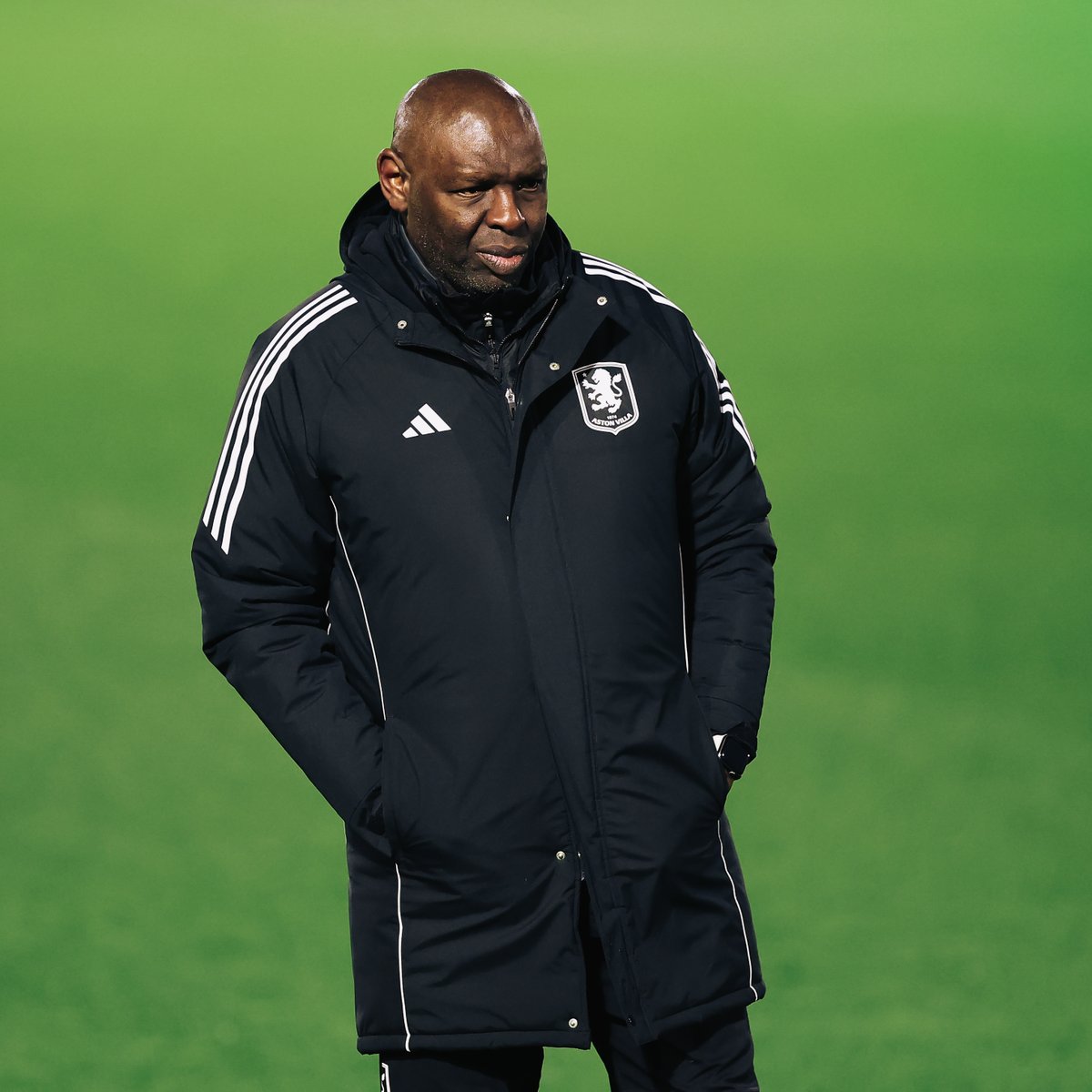 AVWFCOfficial's tweet photo. Aston Villa Women can confirm Women's Assistant Coach, Shaun Goater has departed the club.
We would like to thank Shaun for his commitment and contribution during his time and wish him well for the future 💜