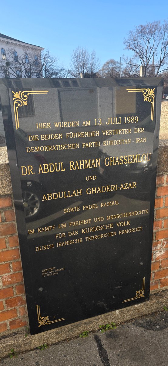 Thomas Riegler tweet media