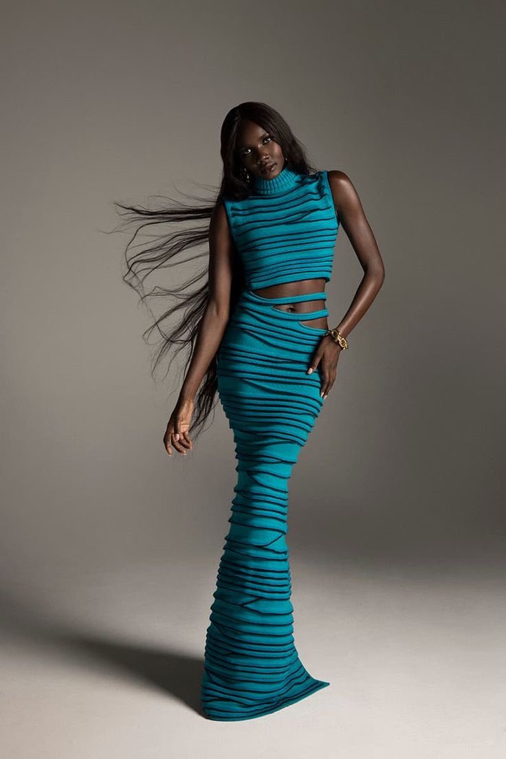 THE FASHION RESOURCE tweet media