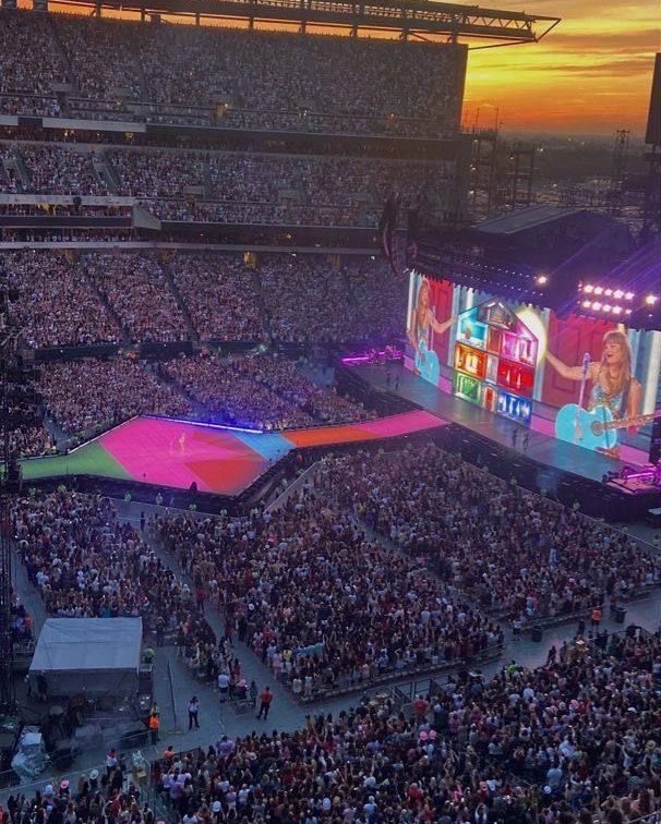 Baddy of Lagos 👑 tweet media