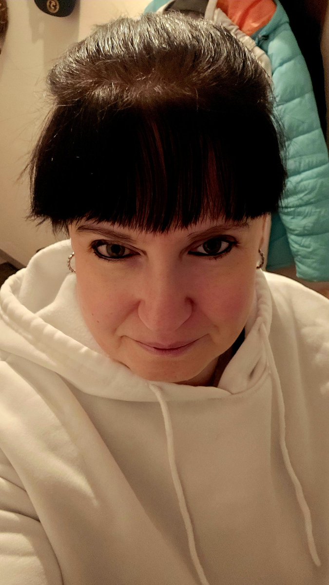 Michaela2074 tweet media