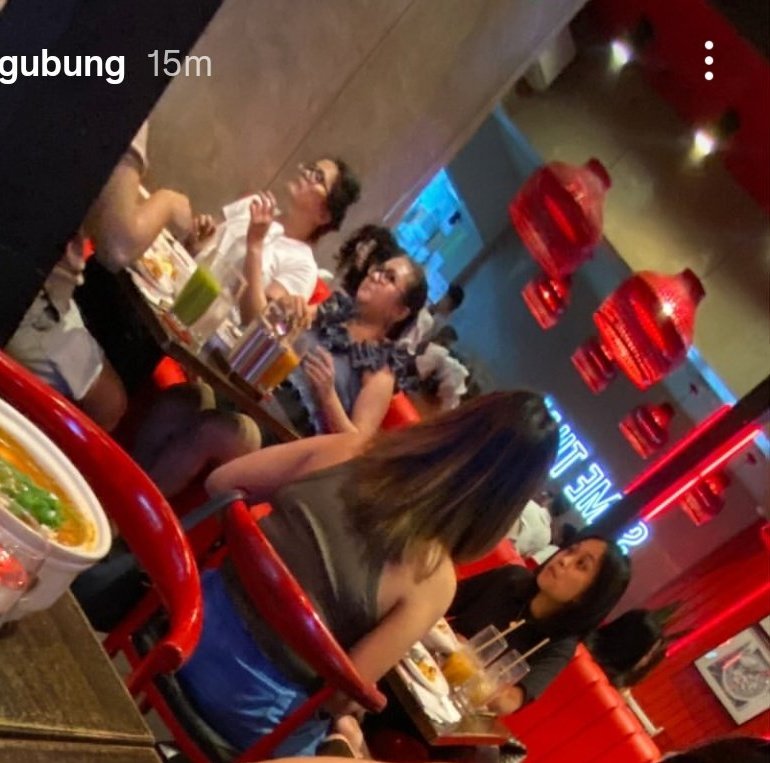 UnicaCHU's tweet image. Sa sobrang tagal nila dumating nakauwi na yung kamakain sa kabilang table😭 (baka nga nakatulog na sila hahaha)