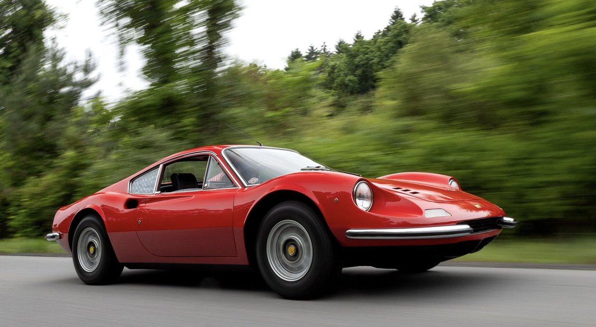 Fotographi Ferrari tweet media