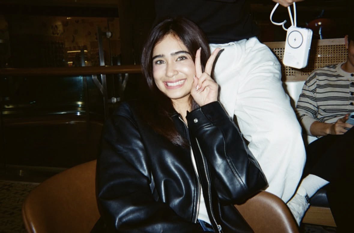 𝐈𝐆 𝐔𝐏𝐃𝐀𝐓𝐄 | 𝟎𝟑𝟎𝟒𝟐𝟔

Elizettes, say hi to Eliza’s film account on Instagram! 👋

Follow her now: angelicafilms_ 
Profile link: instagram.com/angelicafilms_…

#ElizaBorromeo | #TheElizettes