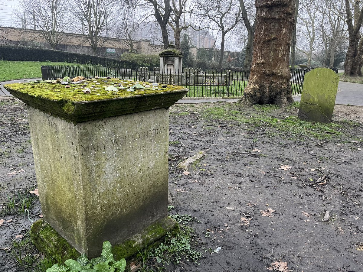 Helen Russell tweet media