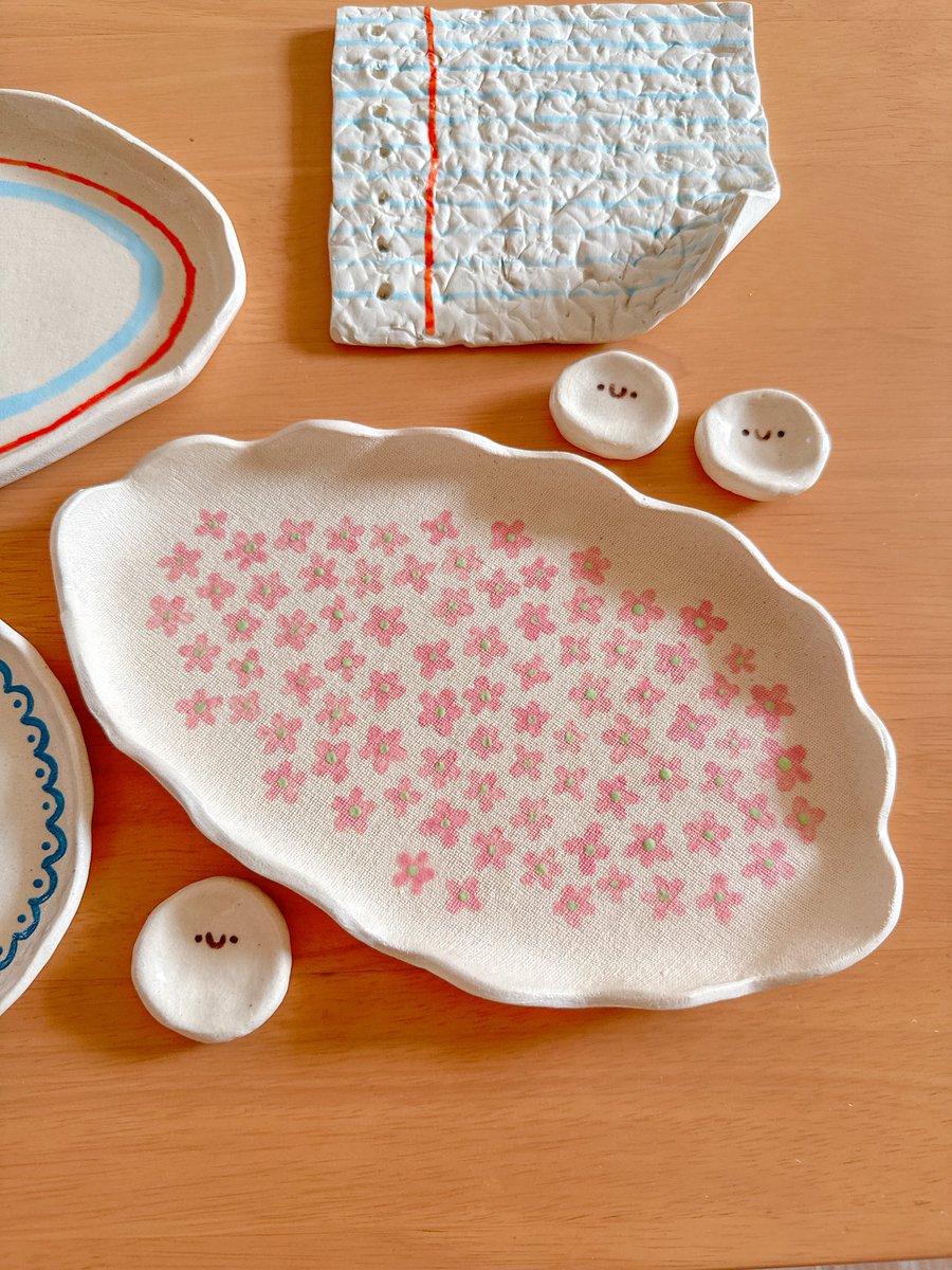 morning table tweet media