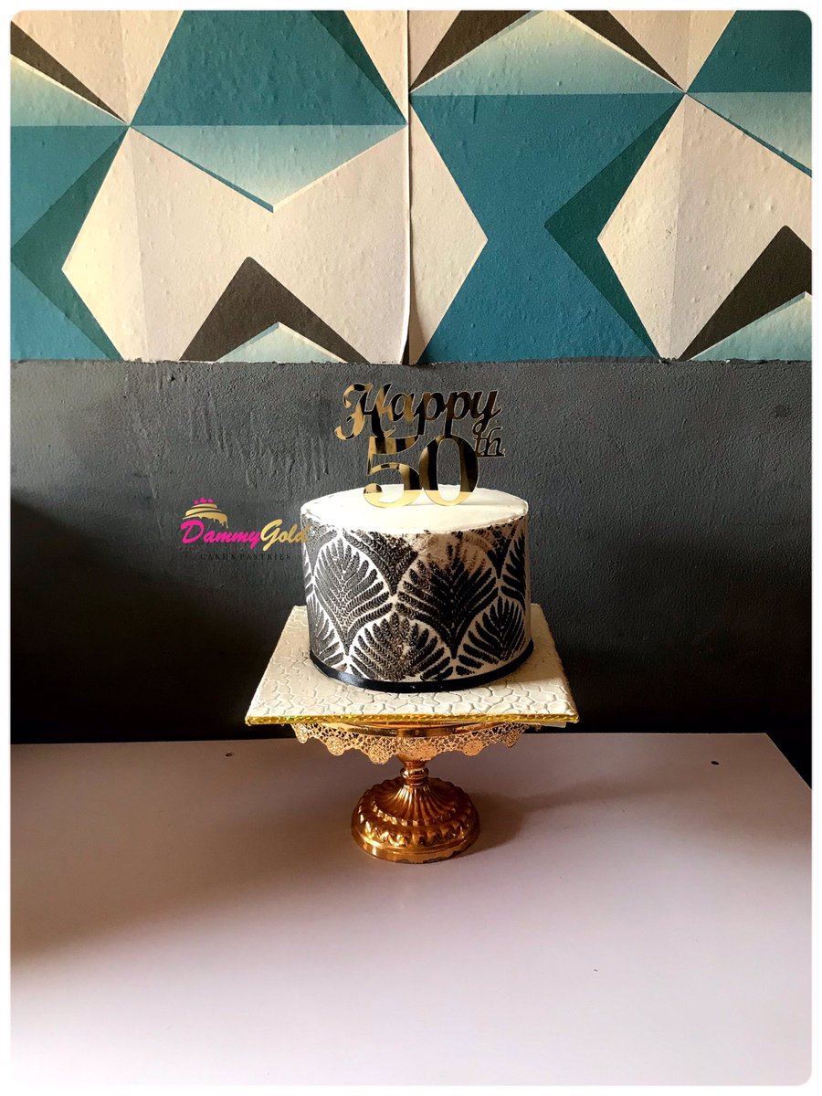 dammygold032's tweet photo. 50 looks good, but our cakes look better 
Celebrate your golden jubilee in style with a custom-made masterpiece from us, where every slice tells a sweet story 💕 
Turning 50 deserves elegance, class, and unforgettable taste. 👅 
#50andFabulous #dammygoldcakeandpastries #CakeZone https://t.co/mNgKCWAAmI