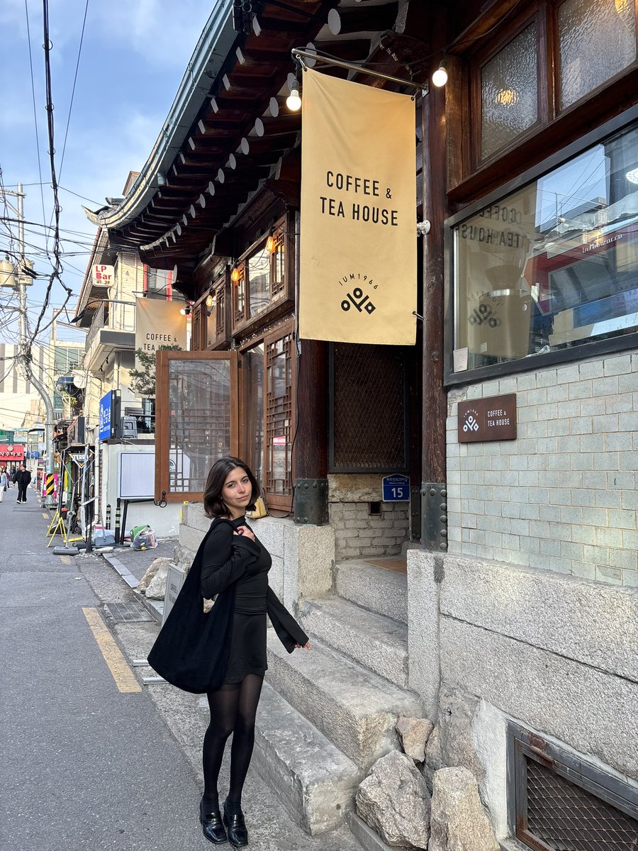 efigenia. tweet media