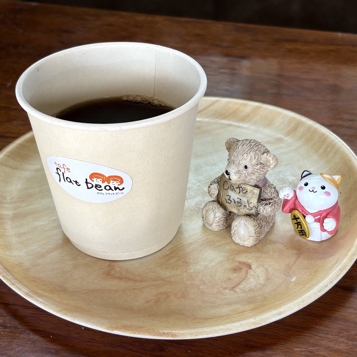 BELL4L3_001342's tweet photo. 🍜帰りにふらっとflat beanさんに
寄ってコーヒータイム☕️
今日はお客さんもたくさんいらっ
しゃっていて、ふらビン姐さんも
忙しそうでしたが☕️マンデリンを
しっかりいただきました😋
ごちそうさま🙏
(3枚目の画像はイメージです)
#cafe_flatbean https://t.co/iCVvZ3qUKu