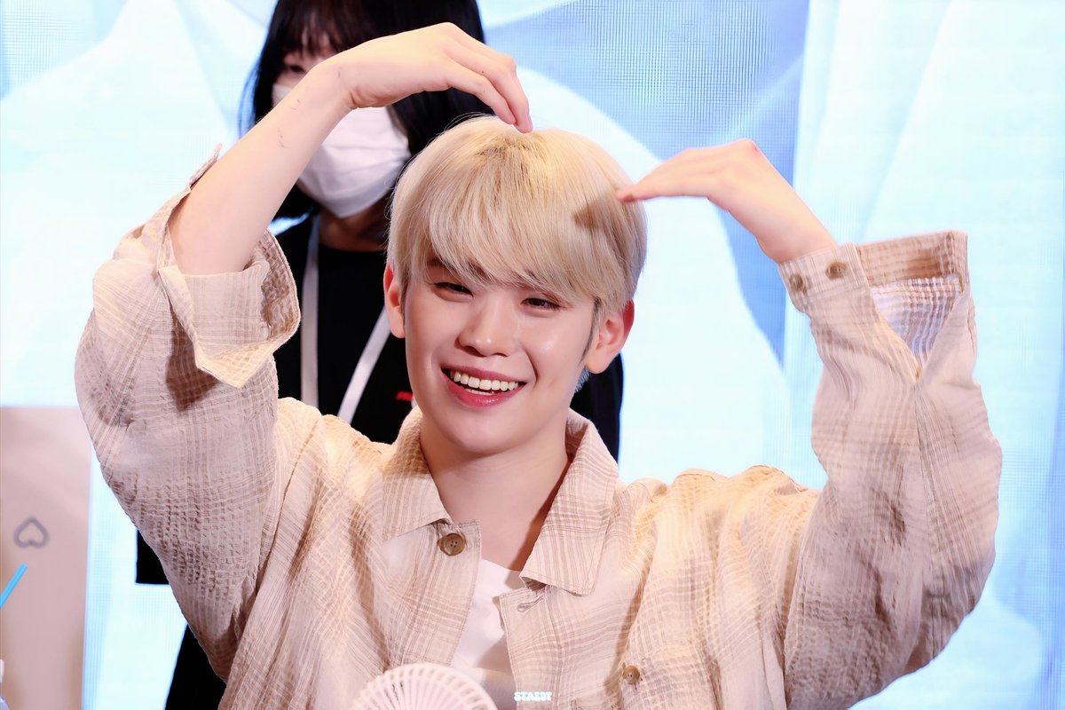 𝙎𝙏𝘼𝙀𝘿𝙔 tweet media