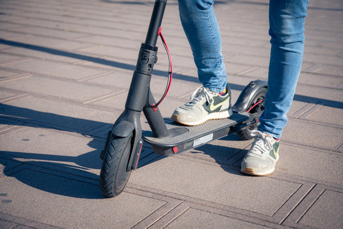 🛴 A partir d’ara, tots els *patinets elèctrics i vehicles de mobilitat personal* s’han d’inscriure al *Registre Nacional de Vehicles* de la Direcció General de Trànsit (DGT). bit.ly/4rWjAy9

📄 S'emetrà un *certificat de circulació* amb codi QR i una *etiqueta