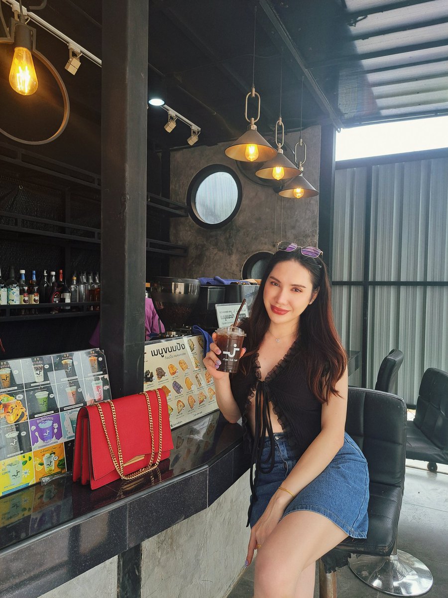 🌈𝔹𝕖ℕℤ👑 tweet media