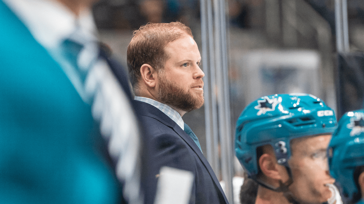 SjSharksFACTS's tweet photo. 5⃣0⃣ - With tonight success, Ryan #Warsofsky records his 50th win as Sharks' coach.

#TheFutureIsTeal #SJSharks #factsstats #NHL #nhlhockey #SJSvsMTL #NHLStats @SanJoseSharks https://t.co/CsNdRZSBYv