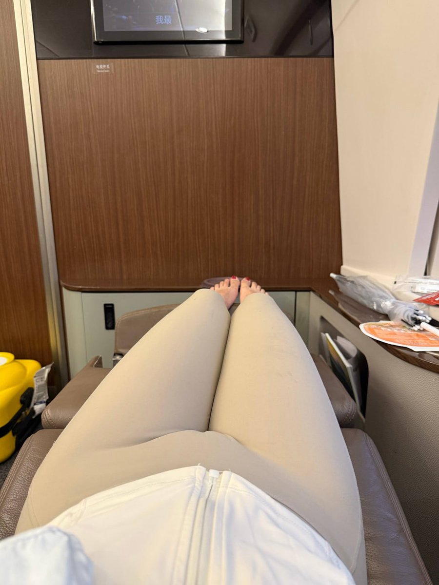 老师的X日记 tweet media