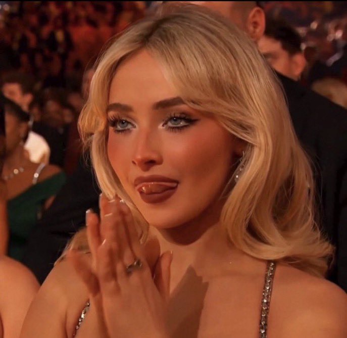 𖾕𖾝꙼ᩚ𛲕𖾟 tweet media