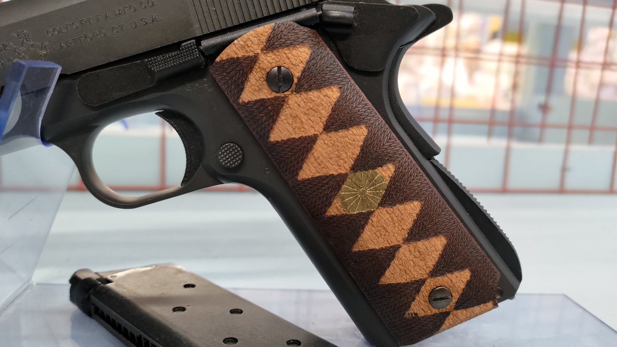 東京マルイ M1911A1 日本刀柄糸ウッドグリップパネルカスタム