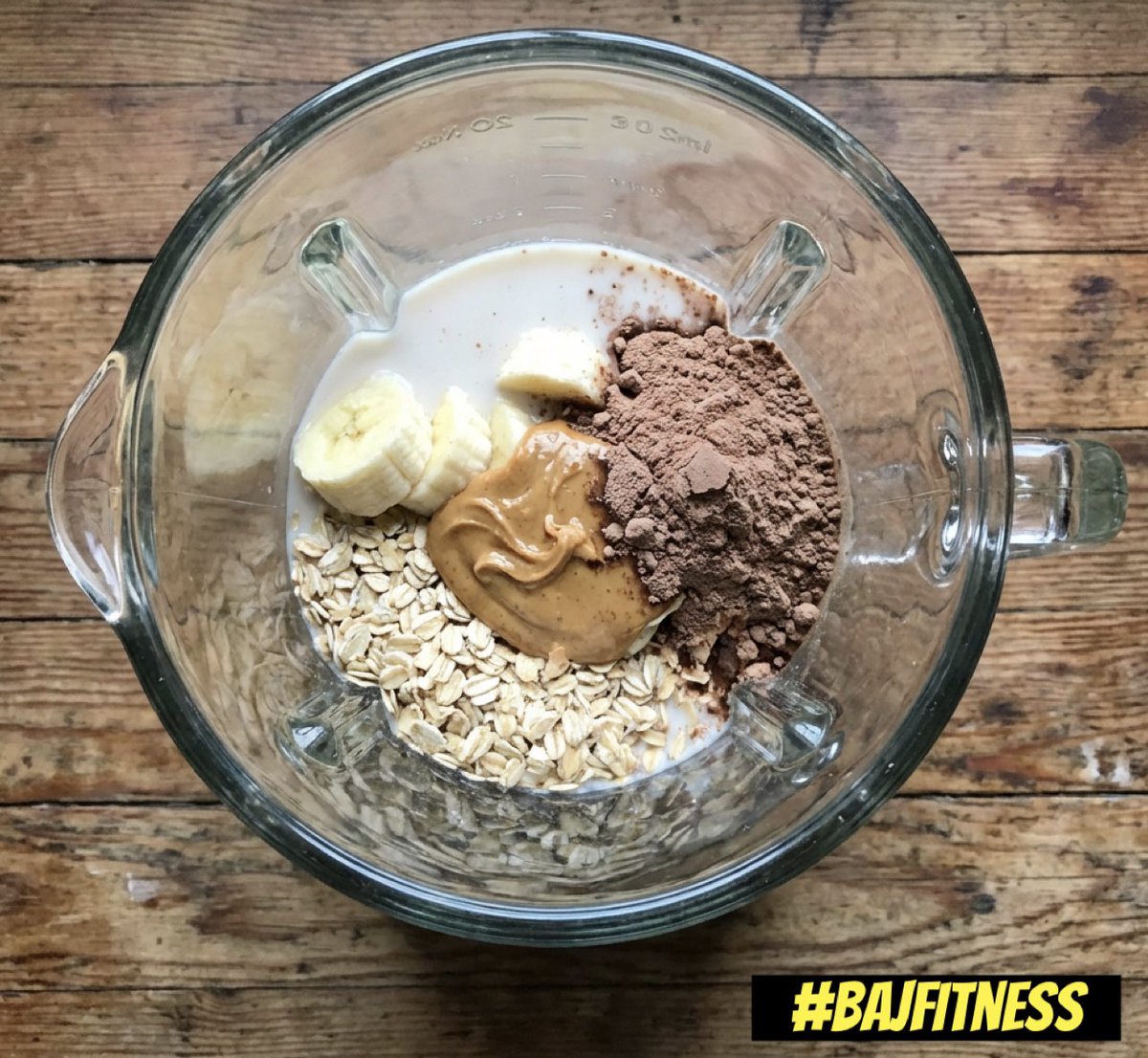 hluggah's tweet image. Power blend alert! 🥣 Oats + banana + peanut butter + unsweetened almond milk + chocolate whey = the ultimate fitness fuel. Quick, tasty, and packed with goodness. #bajFitness #FitnessFuel #SmoothieTime