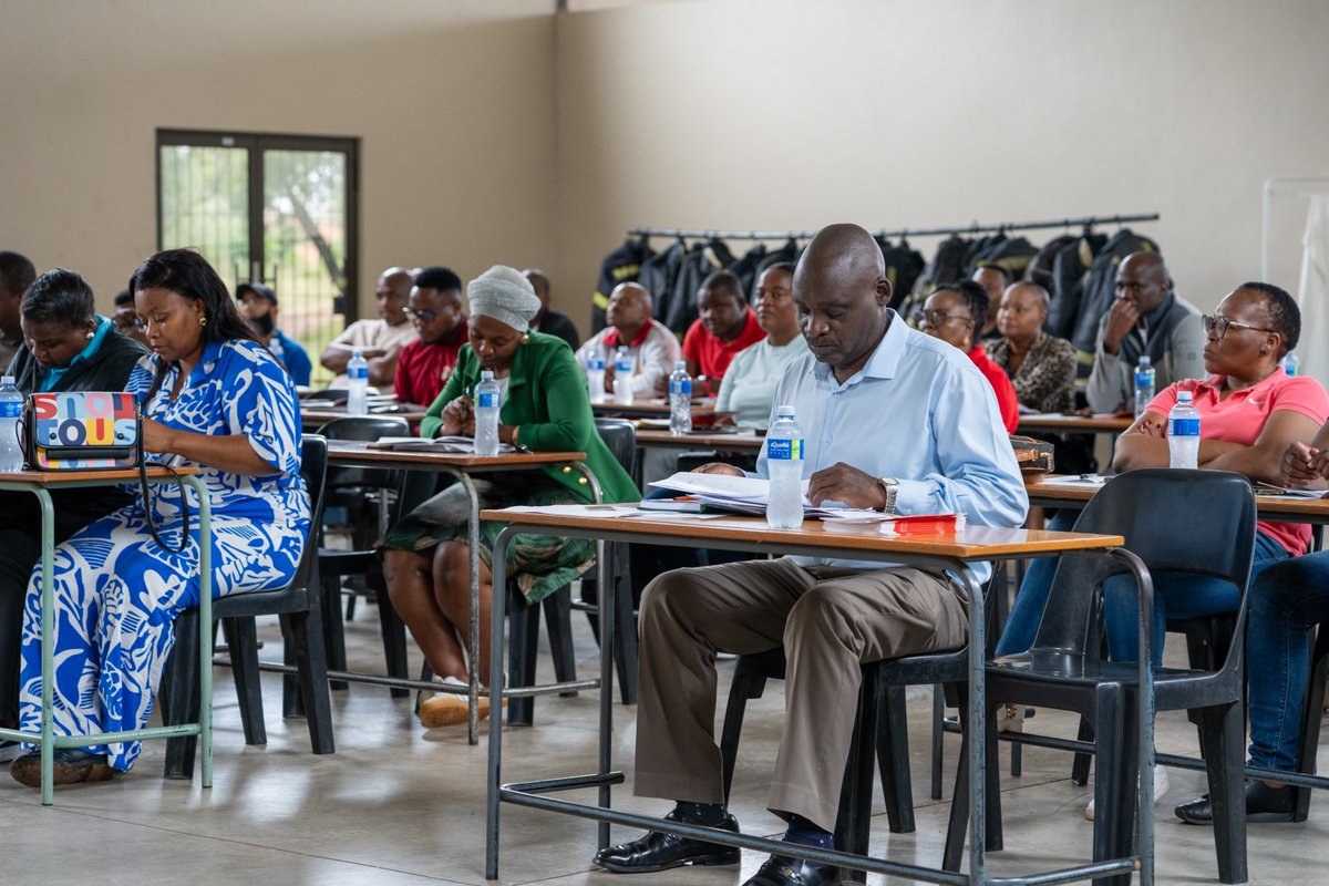 0861EMCARE's tweet image. We were honoured to welcome the @deptoflabour  to our Polokwane branch for Fire Fighting training.

Strengthening workplace safety through practical emergency response skills.

#FireFightingTraining #EMCARE #WorkplaceSafety