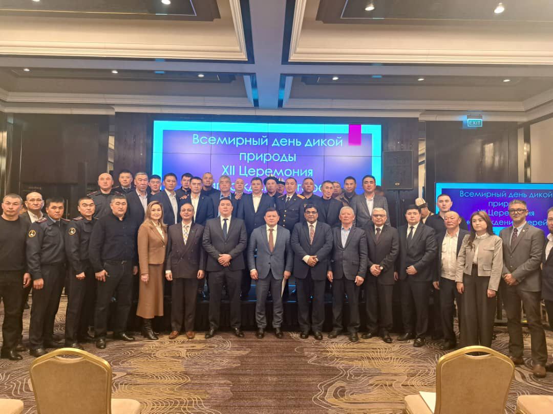 PakinKyrgyzstan's tweet photo. 03 Mar 2026, Amb @altamashw participated in the 12th Rangers Awards Programme by the Snow Leopard Trust &amp; Snow Leopard Foundation. He highlighted global responsibility in protecting endangered &amp; vulnerable species and termed rewarding local communities as the winning formula. https://t.co/3RIvQSjXbO