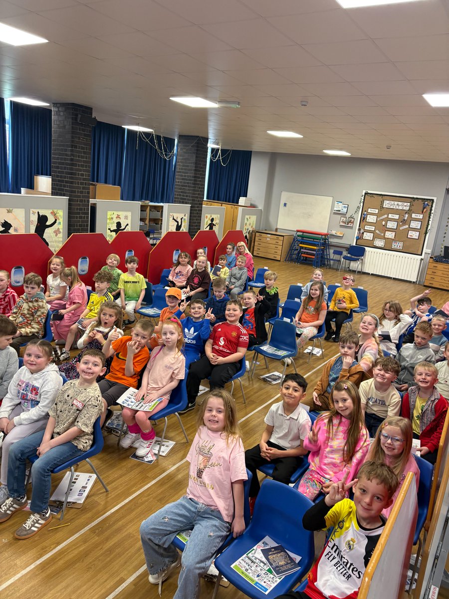 Rowena Academy tweet media