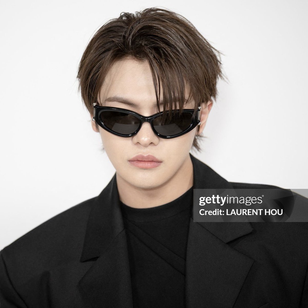 irioossiyoo's tweet image. Why worry about getty images when your bias is Lee Leo? His visuals always deliver ❤️‍🔥