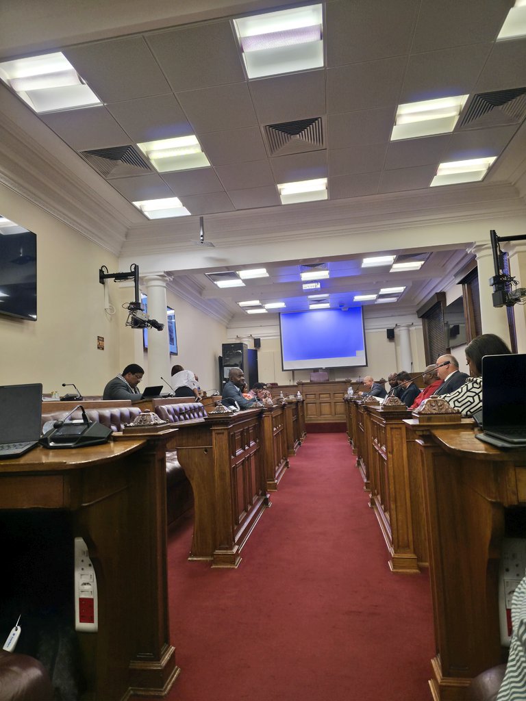The first sitting of the Committee on The Presidency has failed to elect its Chairperson. 

The sitting has been suspended for further consultation around rules and procedure.