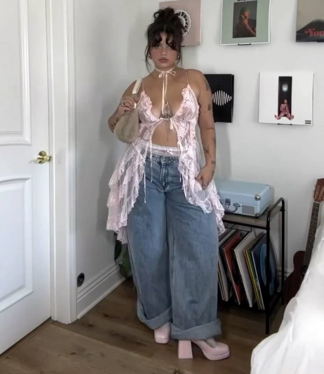 THRIFT OKIRKS🧚🏽‍♀️ tweet media