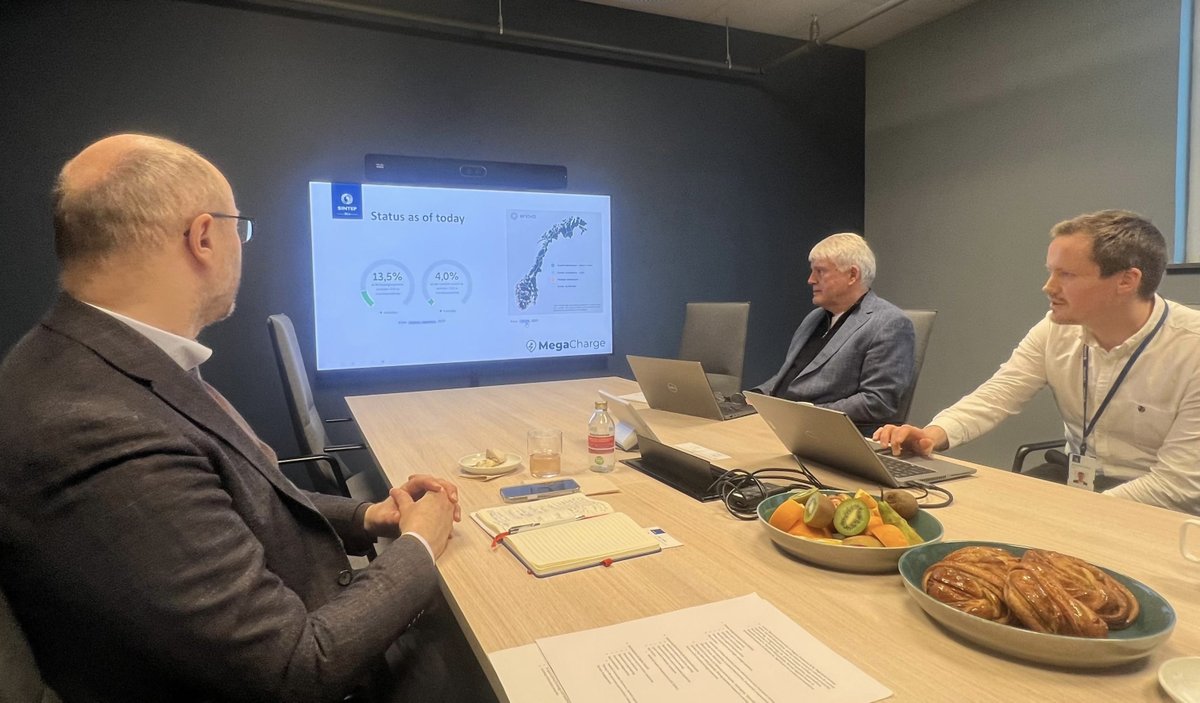 Czech Embassy Oslo tweet media