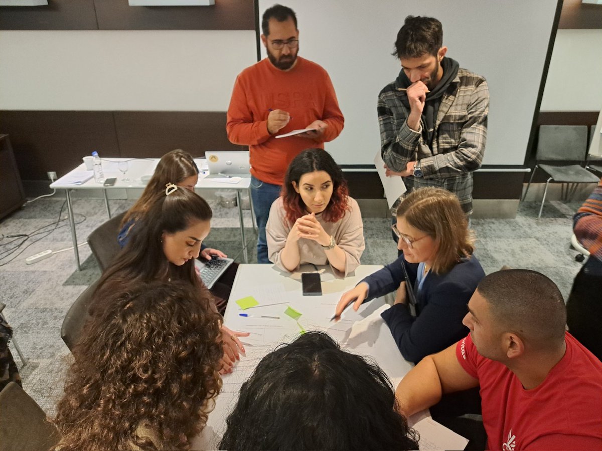 Rondine Citadel of Peace tweet media