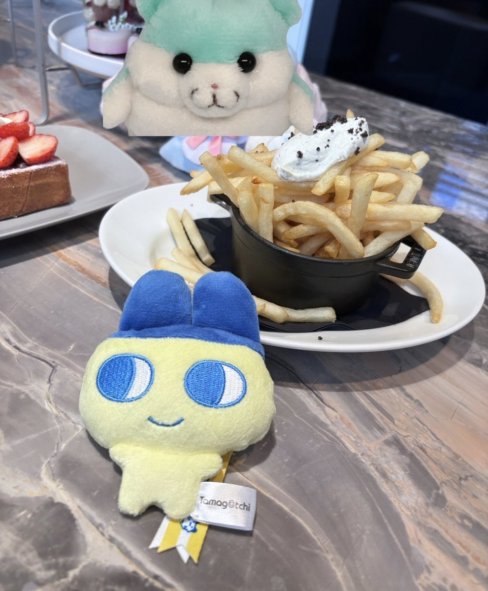 7suchu's tweet photo. ポテトいちばん美味しい( ु ›ω‹ ) ु🍟★ https://t.co/6ZTmh2KQCu