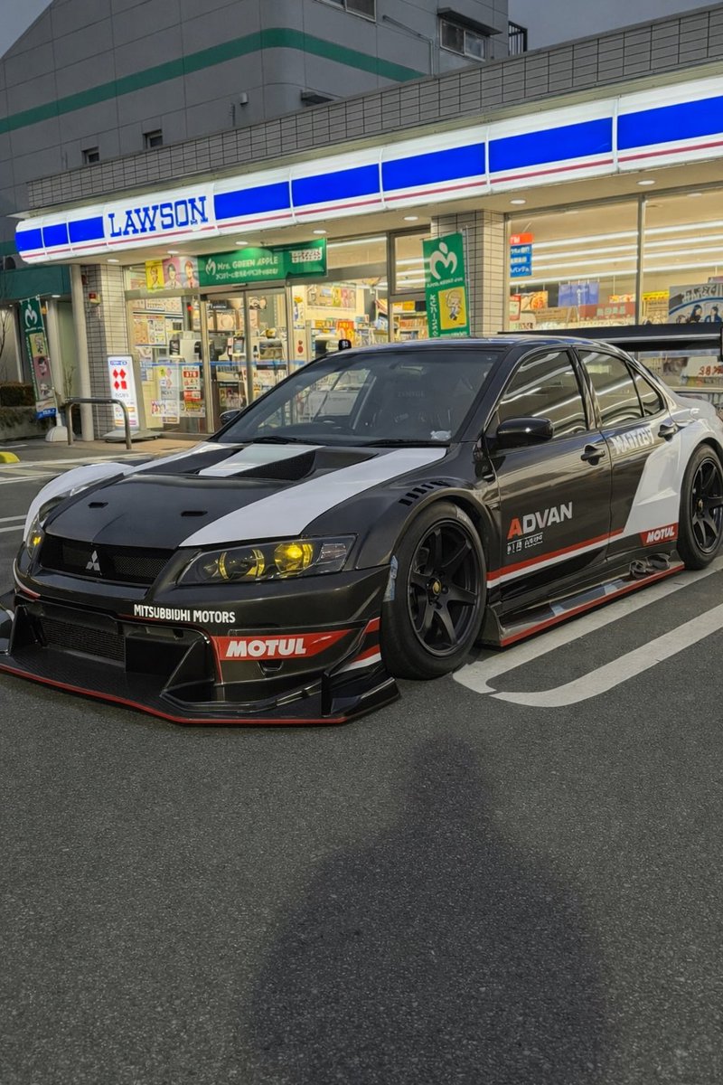 kktwocre's tweet photo. #生成AIに愛車をGT500風にしてと言う https://t.co/e3paUpn3v0