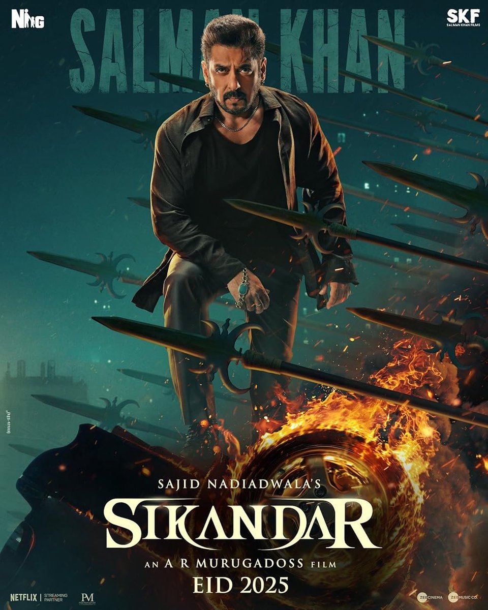 lim_phe's tweet photo. The 4th Horseman of box office bombs has arrived 🔥🔥🔥🔥 https://t.co/e36Mfe02JR