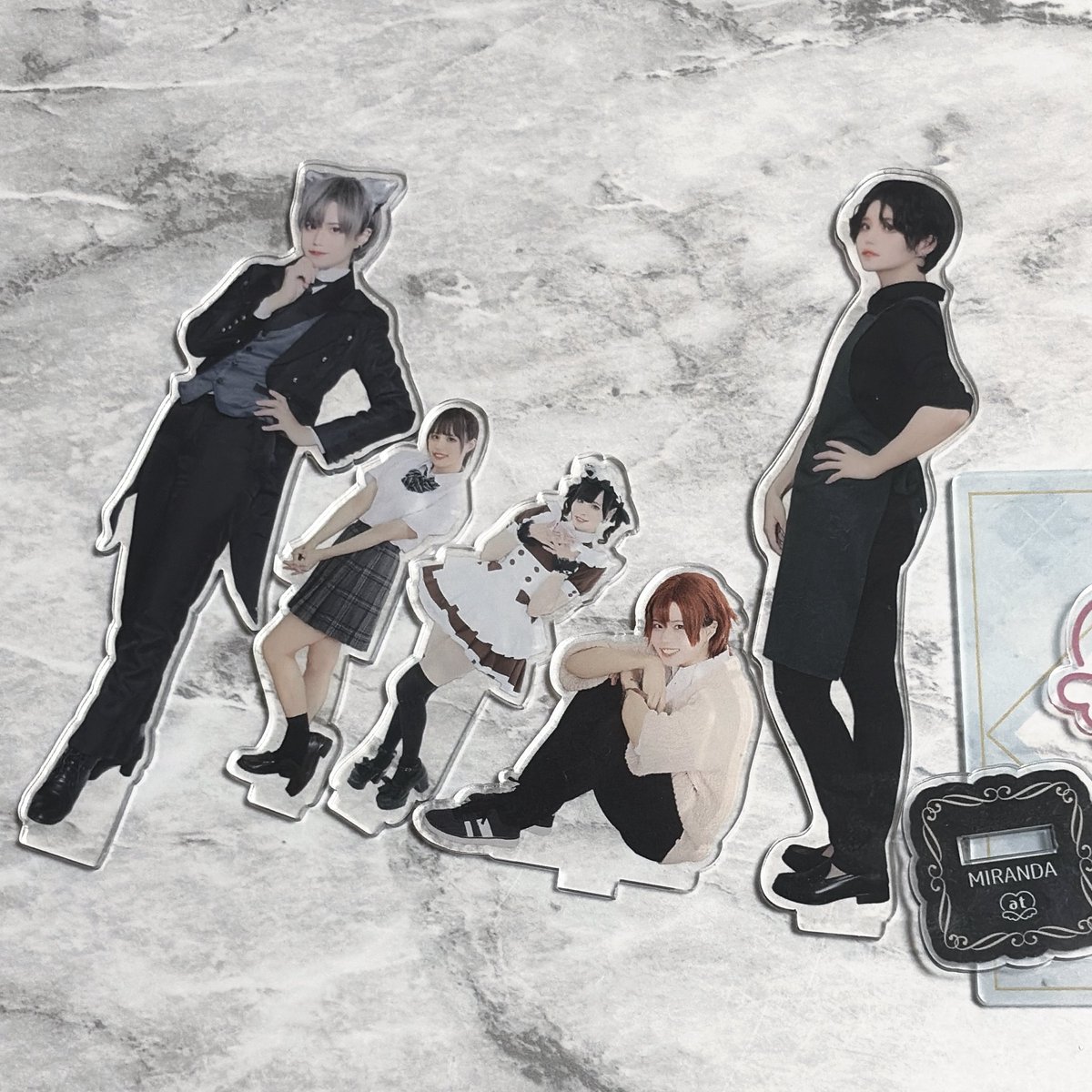 あまりにも映える写真が撮りたすぎて、大理石がプリントされている安い