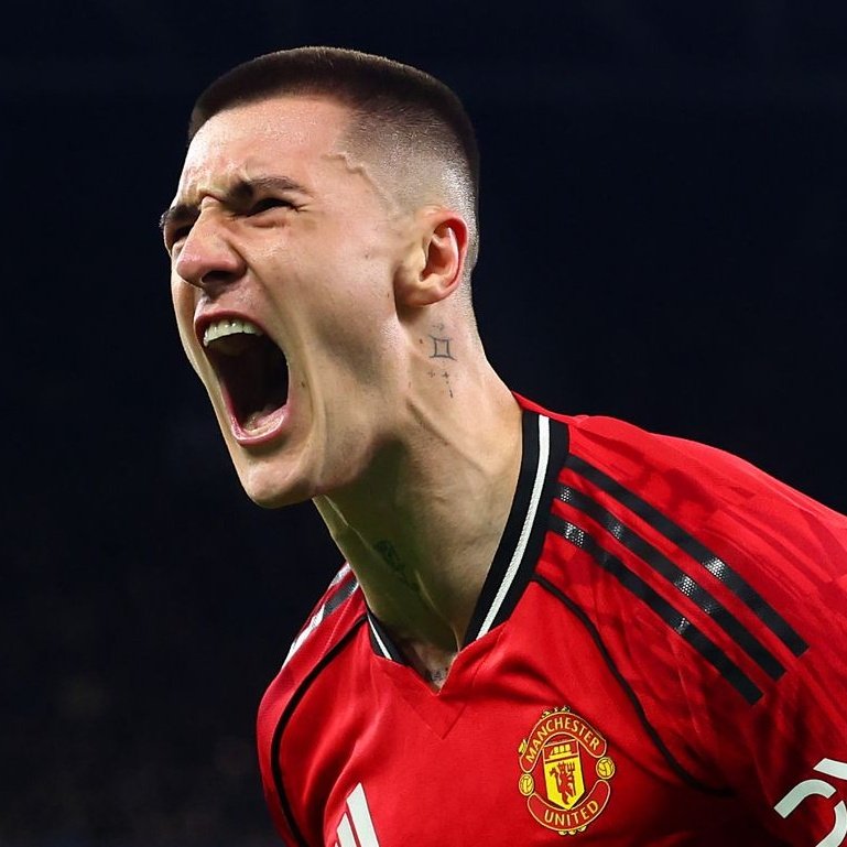 🚨 EXCLUSIVE: 

Newcastle confirms 13 players are “ill” ahead of Man United clash.

Eddie Howe has admitted that these are severe cases of diarrhea as the players are literally shitting themselves at the thought of facing Benjamin Šeško.