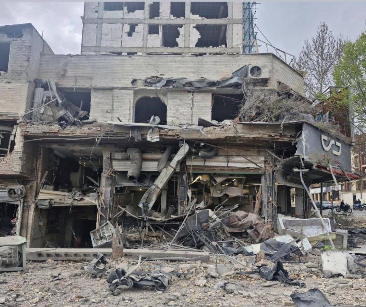 Ali Gholhaki tweet media